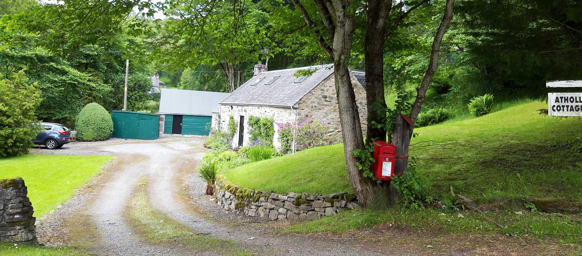 Atholl Cottage beautiful self
	 catering accommodation near Pitlochry in the heart of Perthshire